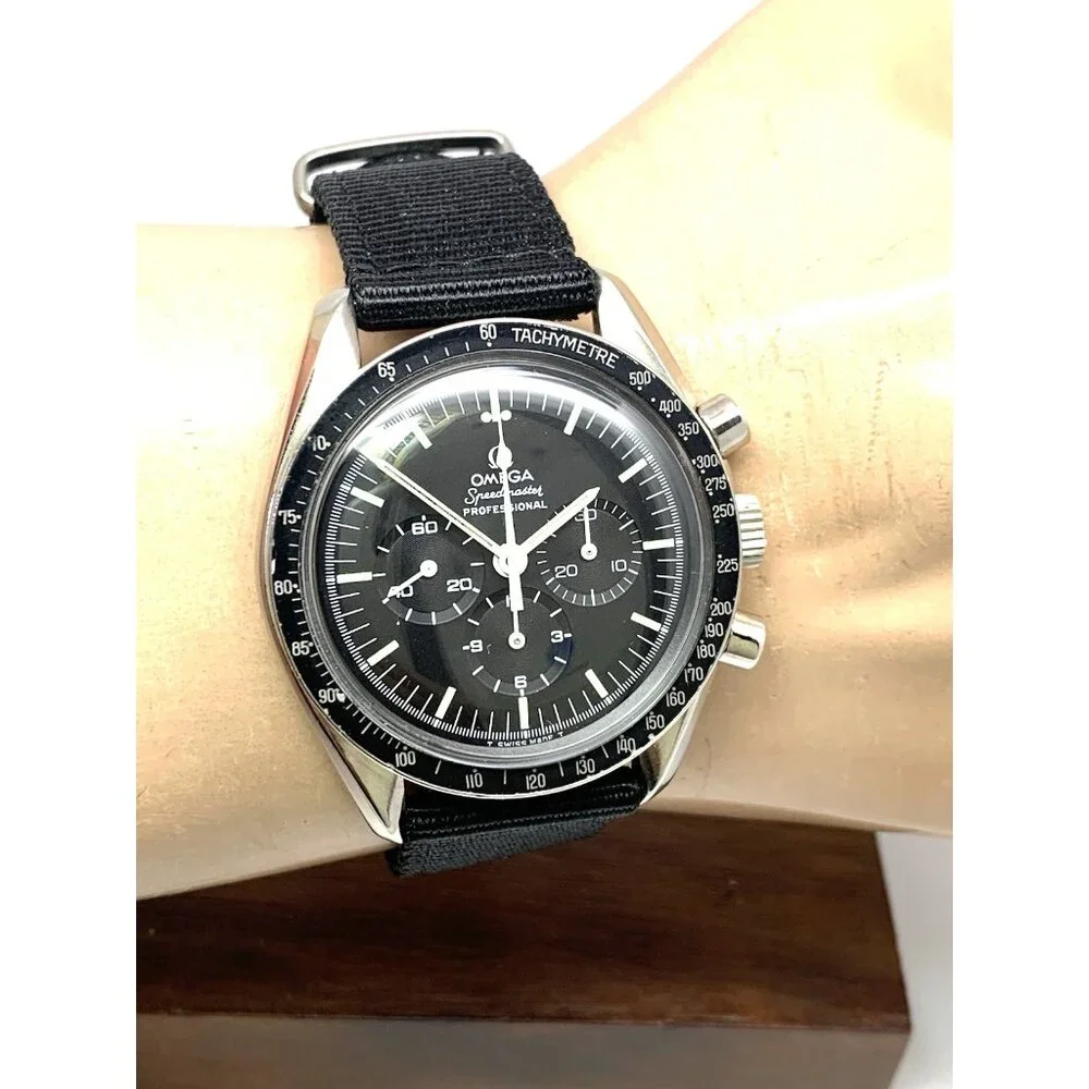Omega Speedmaster Men's Watch 145.022 Swiss Manual 861 Black Dial Nylon Strap